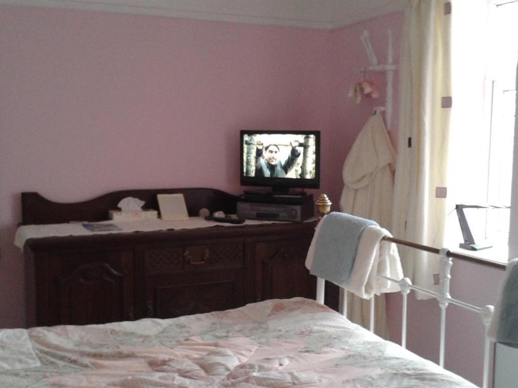 Ebborways Farm Bed And Breakfast Priddy Bilik gambar